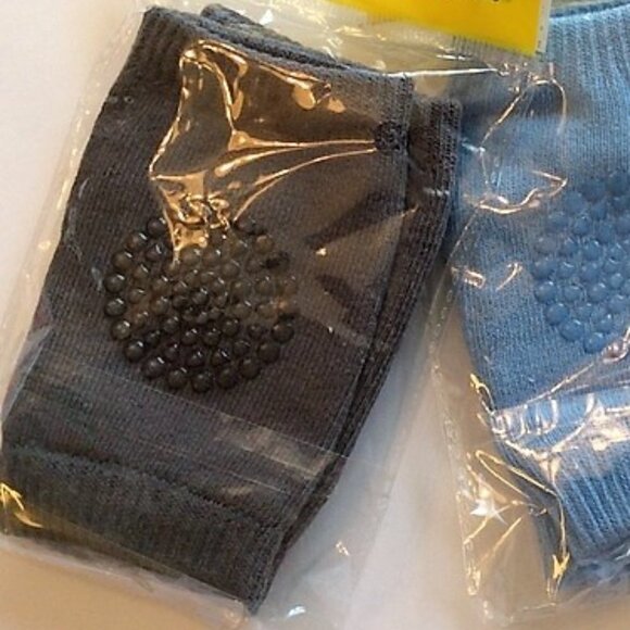 NEW BABY KNEEPADS 2 PACK - Picture 3 of 8